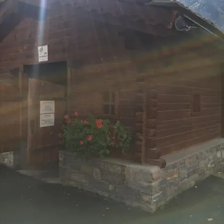 The Pine Cone, Your Nest In Courmayeour.