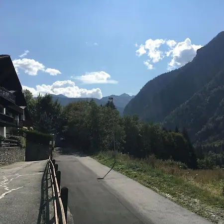 The Pine Cone, Your Nest In Courmayeour.